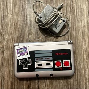 Like New Nintendo XL 3DS with game
